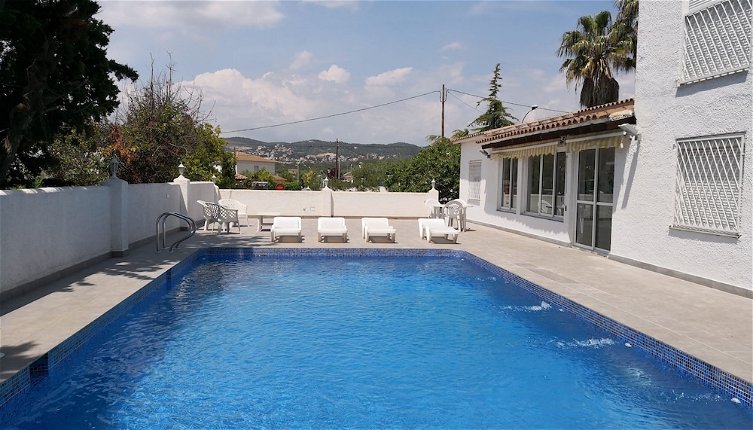 Photo 1 - Villa con gran piscina en zona residencial