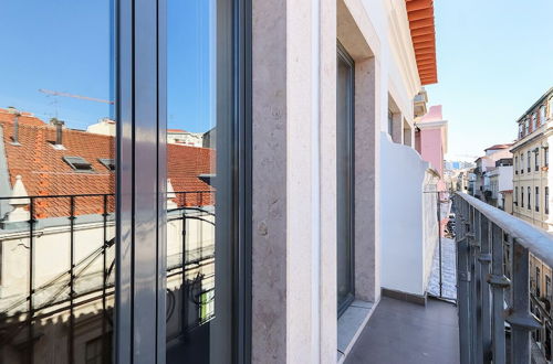 Photo 20 - JOIVY Bold & classy 2BR home w/balcony in Baixa, moments from shopping streets