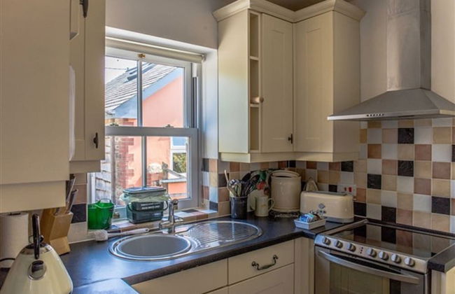 Cheristow Farm Cottages - Photo 23
