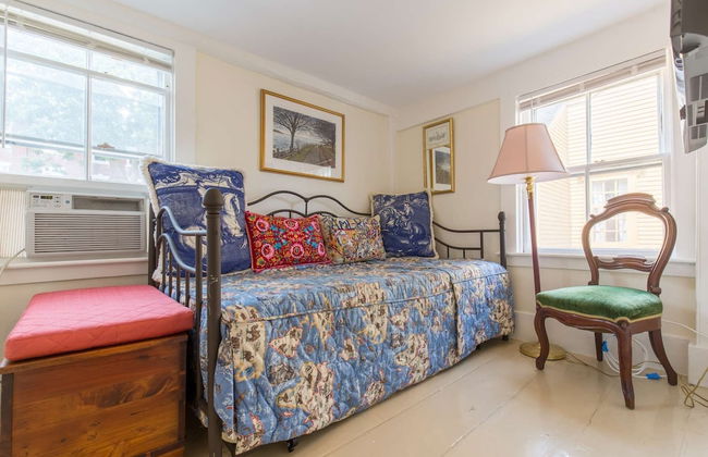 Brackett Cottage - Photo 28
