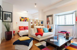 Photo 1 - JOIVY Color-block studio w/workspace &free parking at the heart of Santa Catarina