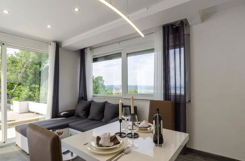 Photo 7 - Modern Holiday Home at Crikvenica With Sea View