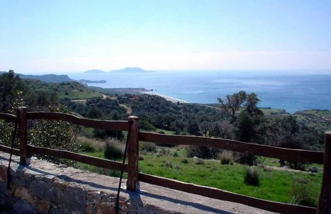 Peaceful Holiday Home in Agia Triada With Swimming Pool - Foto 29