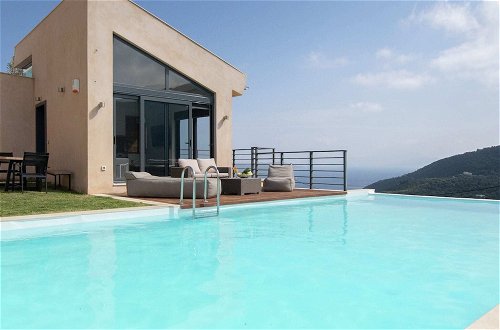 Foto 26 - Beautiful Villa With Private Pool, Tennis Court, View on Sivota Bay on Lefkas