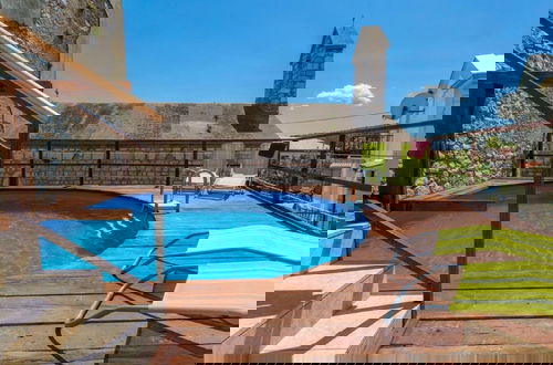Foto 16 - Large Holiday Home With Private Pool, Wellness & Sea View