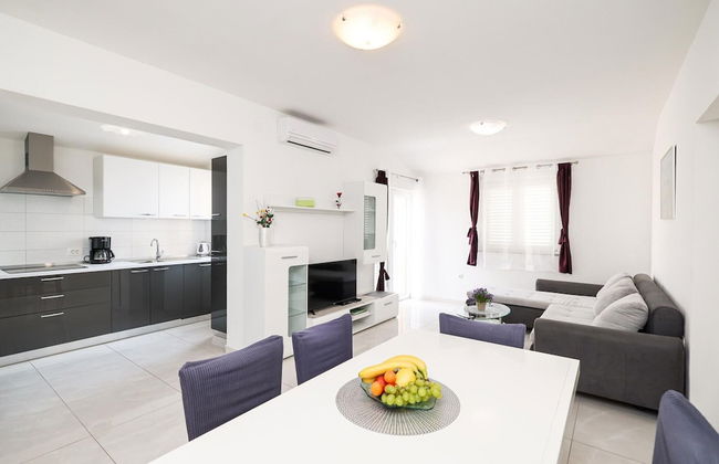 Spasious two Storey Holiday Home With Great Sea View Terrace - Foto 10