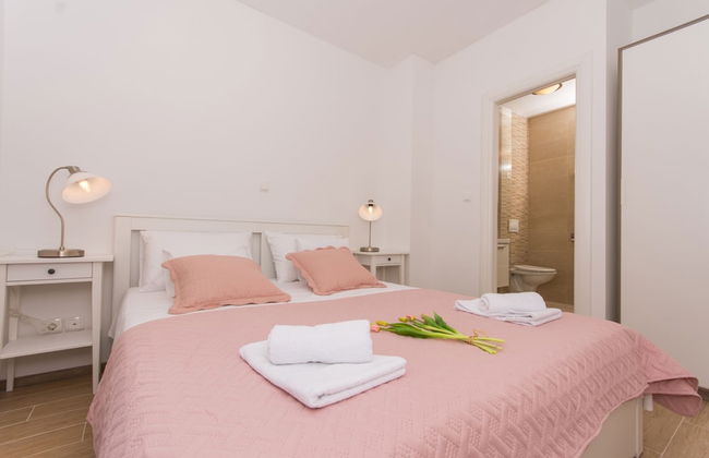 Villa LA - Photo 11