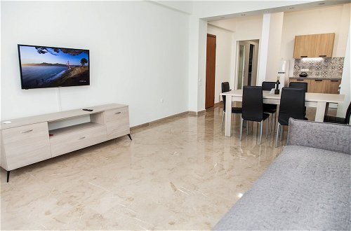 Photo 17 - Luxury Apt in central Athens