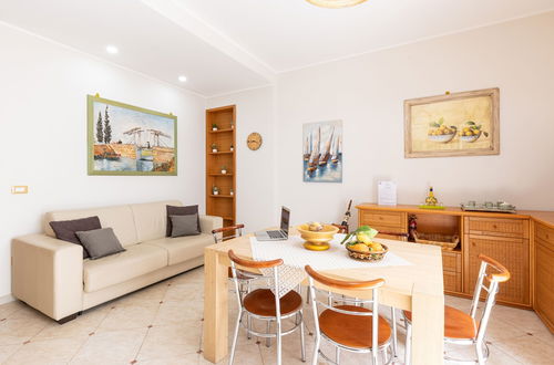 Photo 25 - Spacious 3 bedrooms apartment in Sorrento OldTown