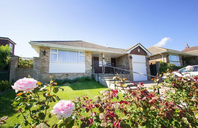 Dean Court Garden Parking by Brighton Holiday Lets - Foto 1