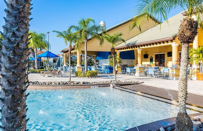 Contemporary 4 Bed 3 Bath Town Home With Upgrades, Private Pool i Close to Disney, Shopping - Foto 34