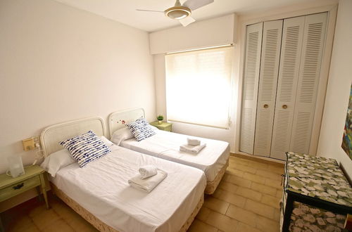 Foto 2 - Apartamento Mistral Beach