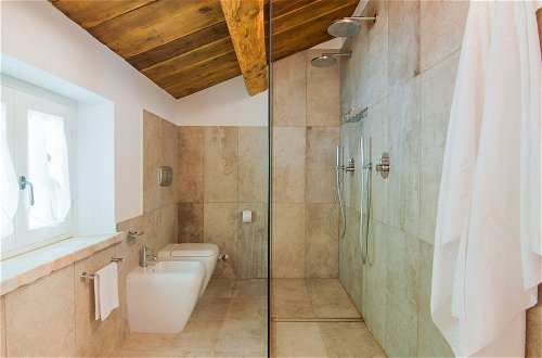 Photo 24 - Chic Villa in Acqualagna with Hot Tub in Pool & Private Garden