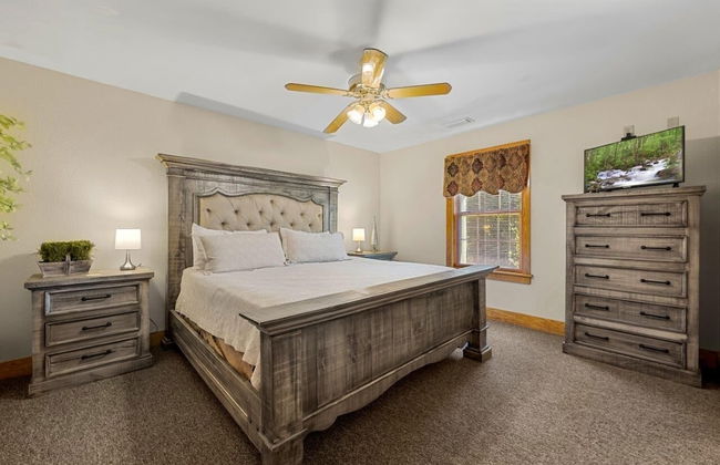 Poplar Point Condo Unit 12B - Two Bedroom Condo - Foto 6