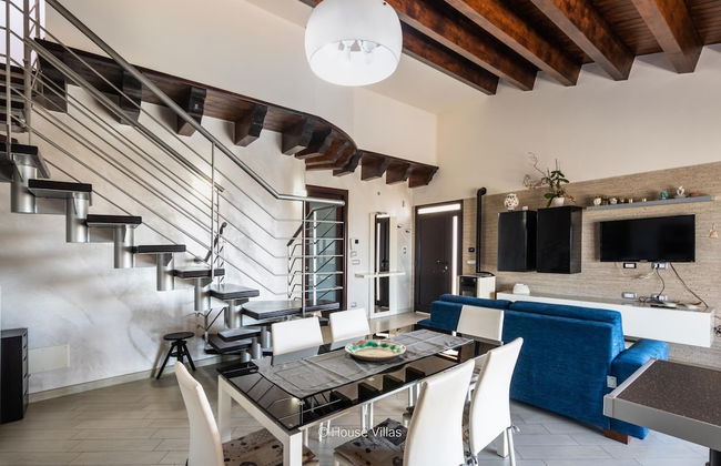 Villa Zora in Avola With 4 Bedrooms and 3 Bathrooms - Photo 2