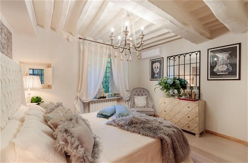 Photo 12 - Casa Blanc in Lucca With 1 Bedrooms and 1 Bathrooms