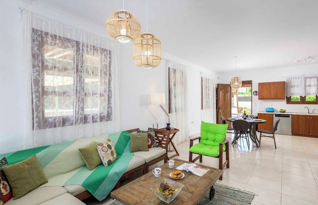 Lindos Emerald - Photo 1