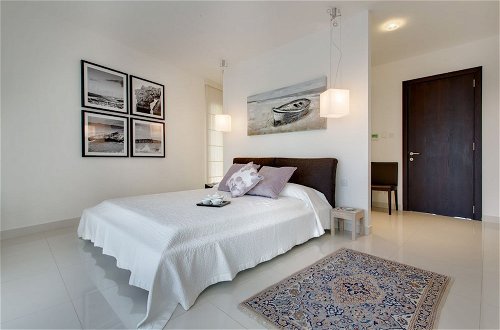 Photo 2 - Marvellous Apartment in Tigne Point With Pool