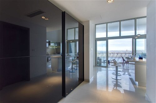 Photo 11 - Marvellous Apartment in Tigne Point With Pool