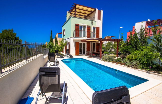 Villa Zora - Foto 1