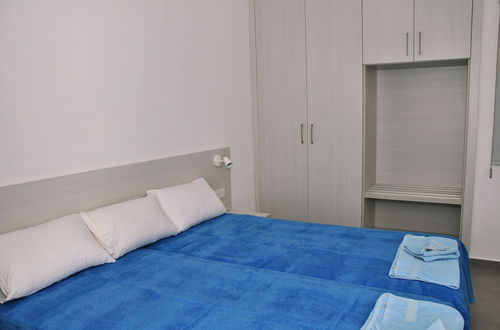 Photo 2 - Kaos Hotel Apartments