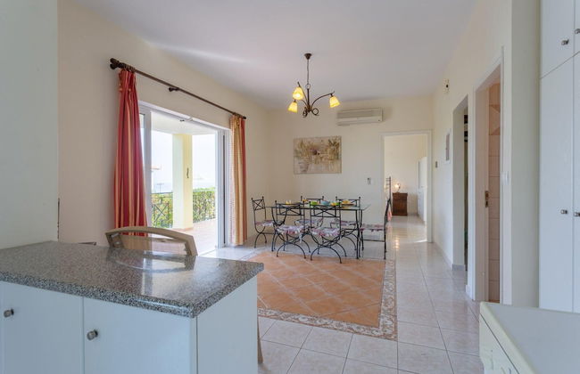 Skala Villa Yellow Large Private Pool Walk to Beach Sea Views A C Wifi - 2826 - Foto 2