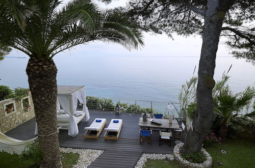 Photo 38 - Paradisso Beach Villas