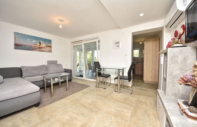Apartmani Robi i Kristina - Foto 67