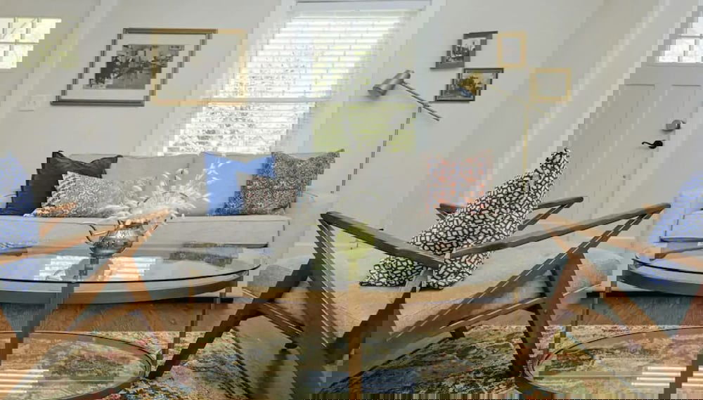 Primary image
