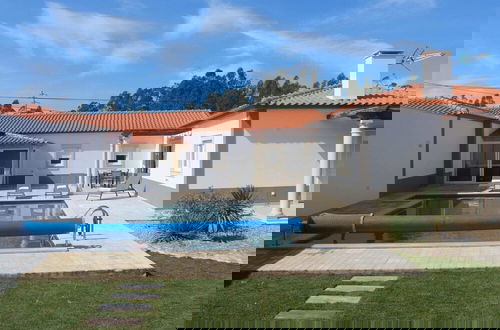 Foto 1 - Villa With Private Wellness and Pool