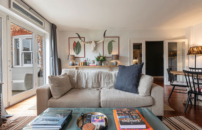 JOIVY Stylish 2-bed Flat w/ Terrace Near Battersea Park - Foto 1