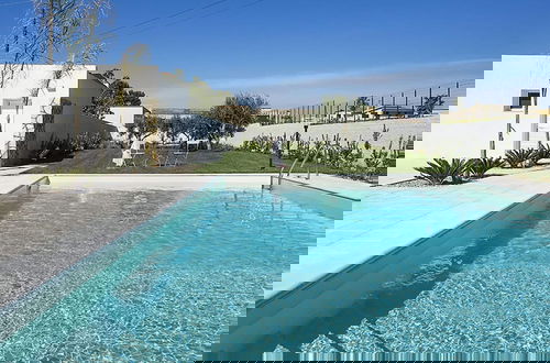 Photo 26 - Luxury Villa in Marsala With Pool and Private Garden and Near the Sea