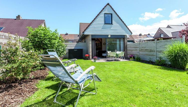 Foto 1 - Holiday Home in Bredene, Terrace, Fenced Garden