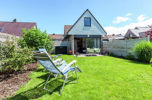 Photo 1 - Holiday Home in Bredene, Terrace, Fenced Garden