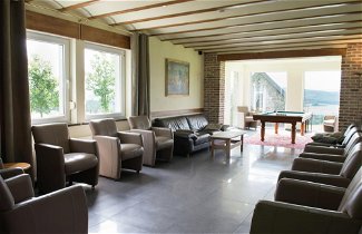 Foto 1 - Spacious and Well Cared for House With a Panoramic