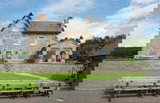 Photo 1 - Group Stay With Pool, Chevron
