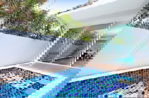 Foto 21 - Tropical Living in Modern Villa Lancelot