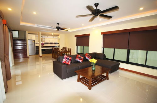 Photo 12 - Bang Saray Pool Villa by Pattaya Sunny Rentals