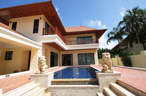 Photo 33 - Bang Saray Pool Villa by Pattaya Sunny Rentals