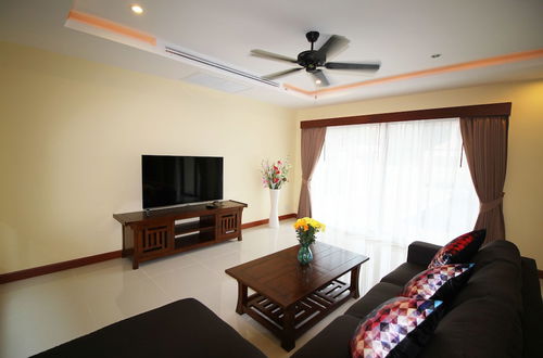 Photo 15 - Bang Saray Pool Villa by Pattaya Sunny Rentals