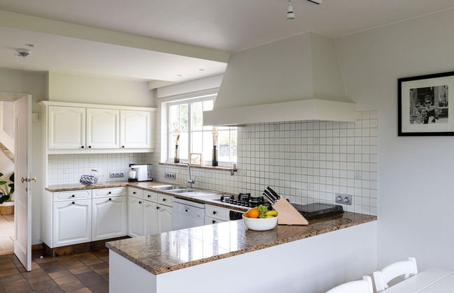 Luxury Villa in Sint-Idesbald with Hot Tub - Foto 25