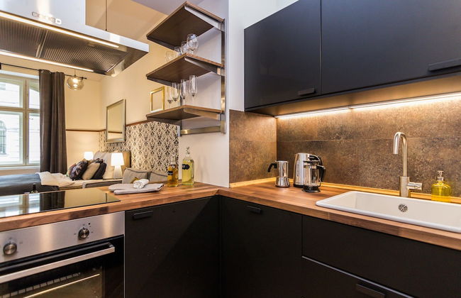 PRG Trendy Central APT by Michal&Friends - Photo 9