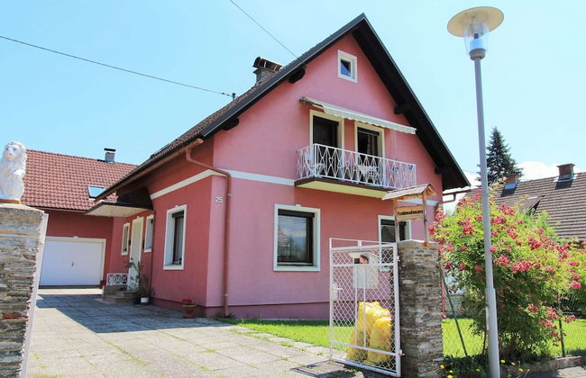 Apartment in Eberndorf Near Petzen Ski Area - Foto 1