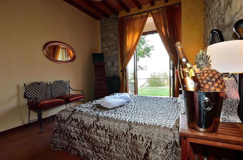 Photo 3 - Belvilla by OYO Country Resort Il Frassine