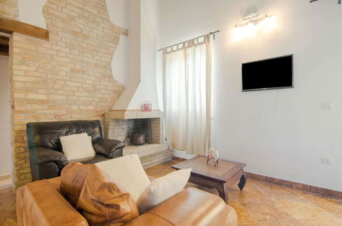 Photo 10 - Scenic Apartment in Ascoli Piceno with Hot Tub