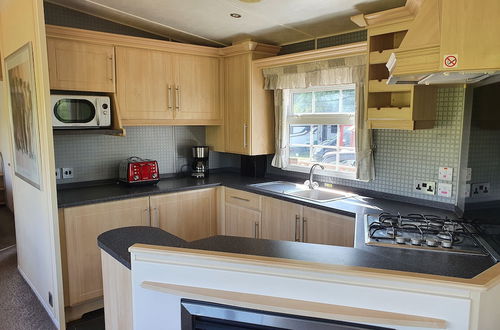 Photo 5 - Gaerhyfryd Static Caravan