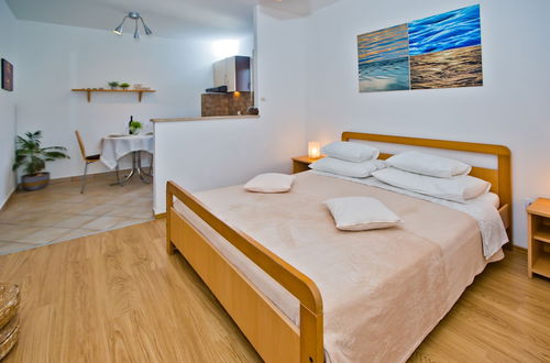 Photo 4 - Apartments Nina Hvar town