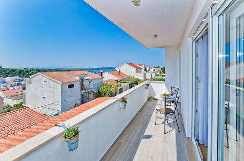 Photo 1 - Apartments Nina Hvar town