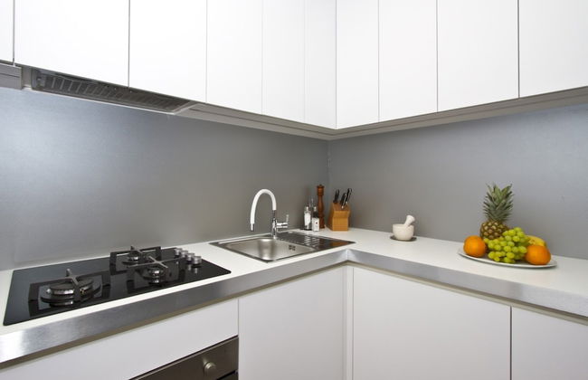 Luxury apt With Roofed Patio Near Beach & Center - Photo 10
