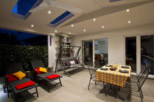 Photo 20 - Luxury apt With Roofed Patio Near Beach & Center